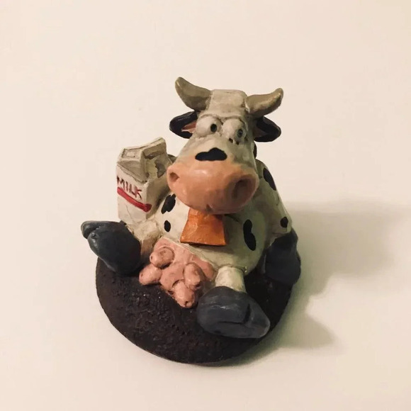 Vintage BFD Cow Figure Milk Carton Resin 2.5 Inch  Tall - Picture 13 of 13